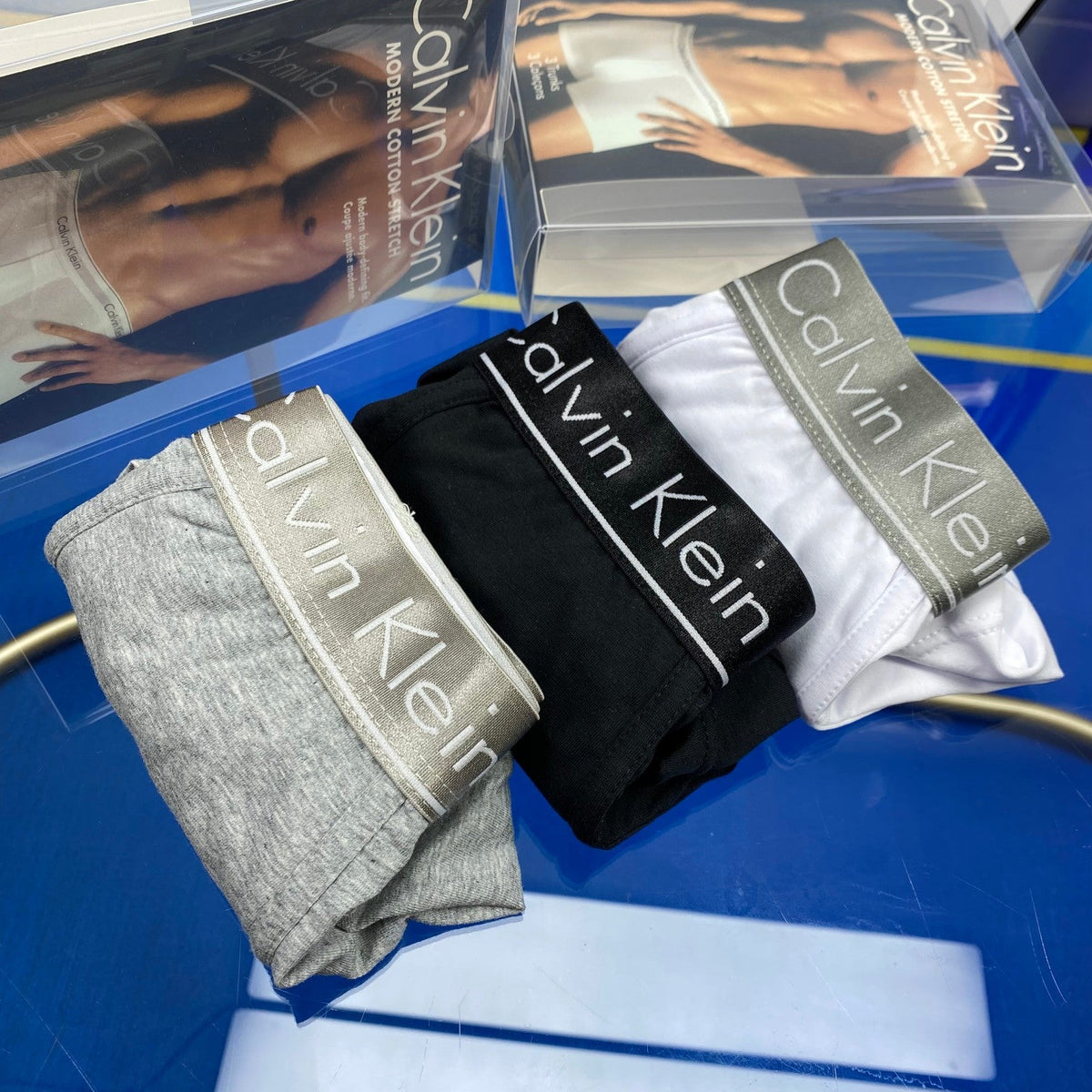 Calvin Klein Cotton Visible Colour, Waistband And Emblem Details Men's Boxer Briefs - 3-Piece Box