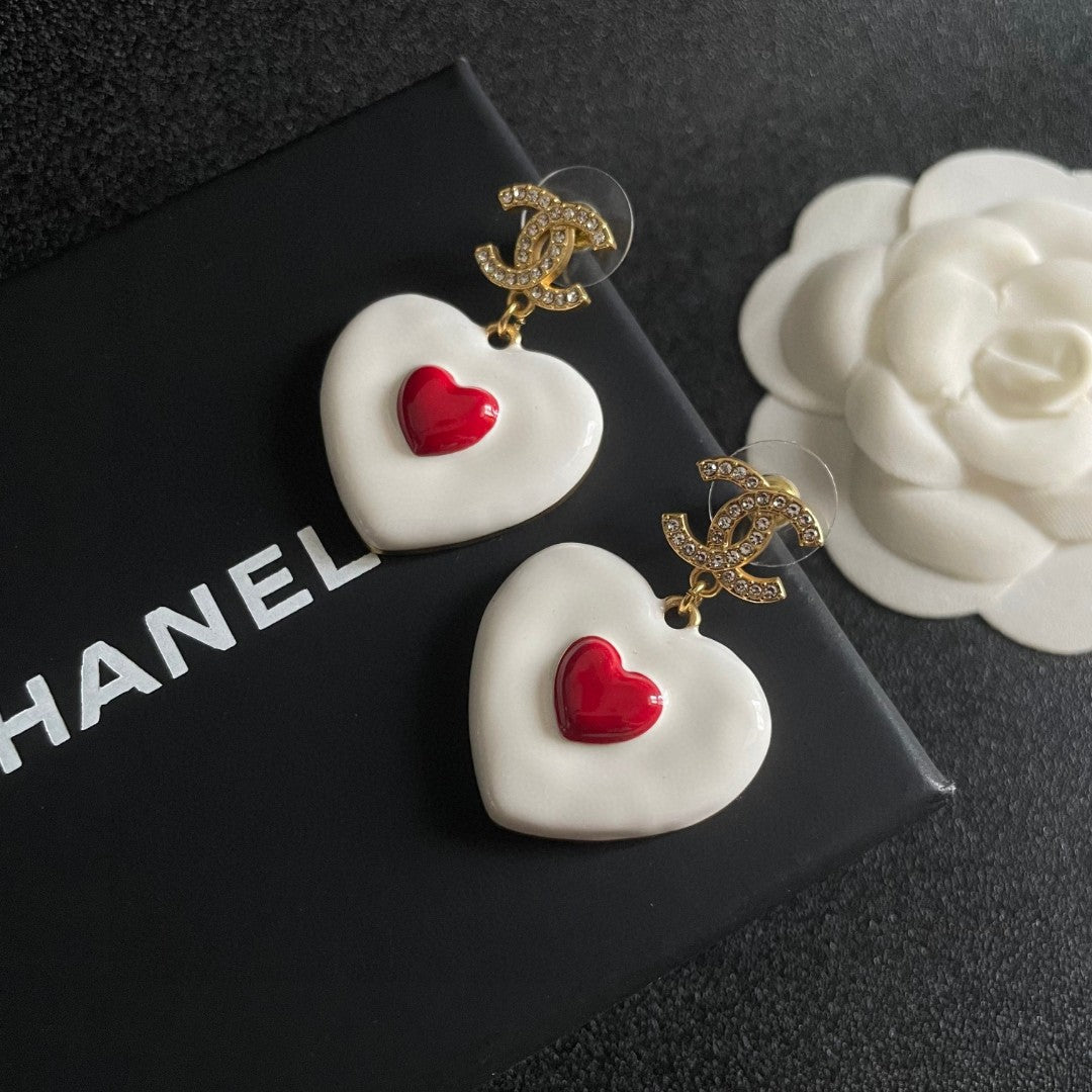 Martin Graham earrings in polished metal-tone – detail view