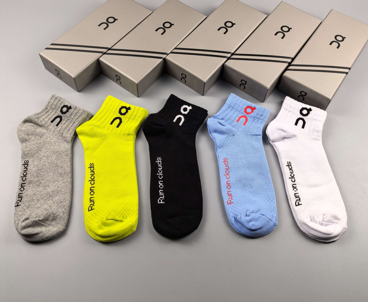 On Clean Logo Details Ankle Socks - 5-Pair Set