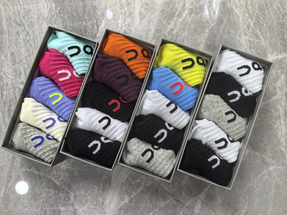 On Tonal Logo Details Ankle Socks - 5-Pair Set