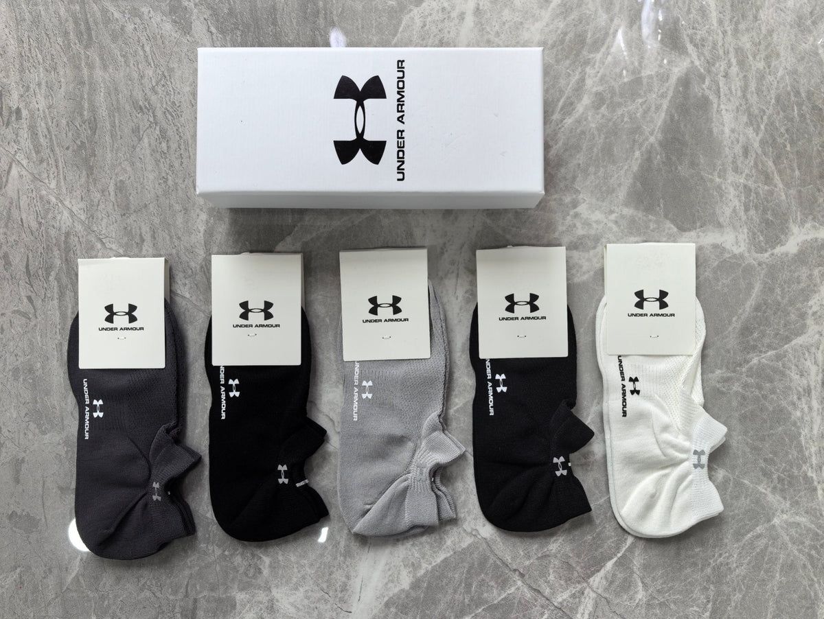 Under Armour Visible Branded Cuff Or Emblem Details No-Show Socks - 5-Pair Set