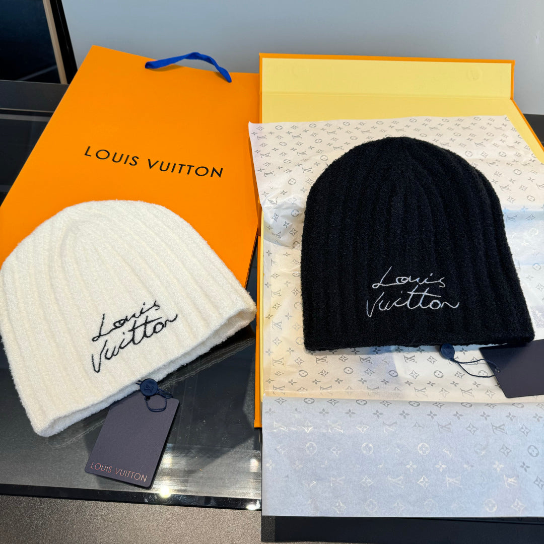 Beanie - image 9