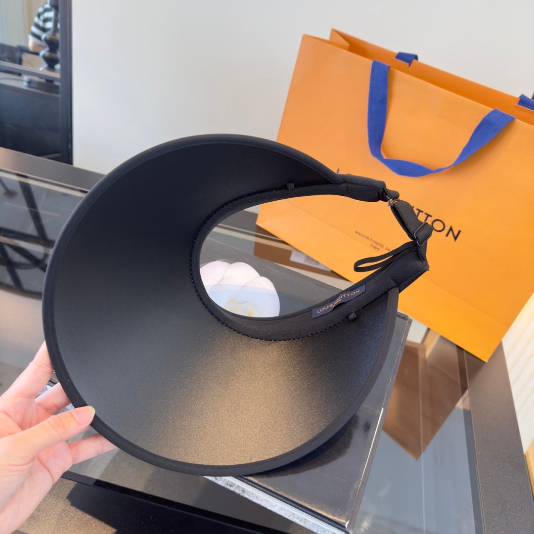 Louis Vuitton Visor - image 9