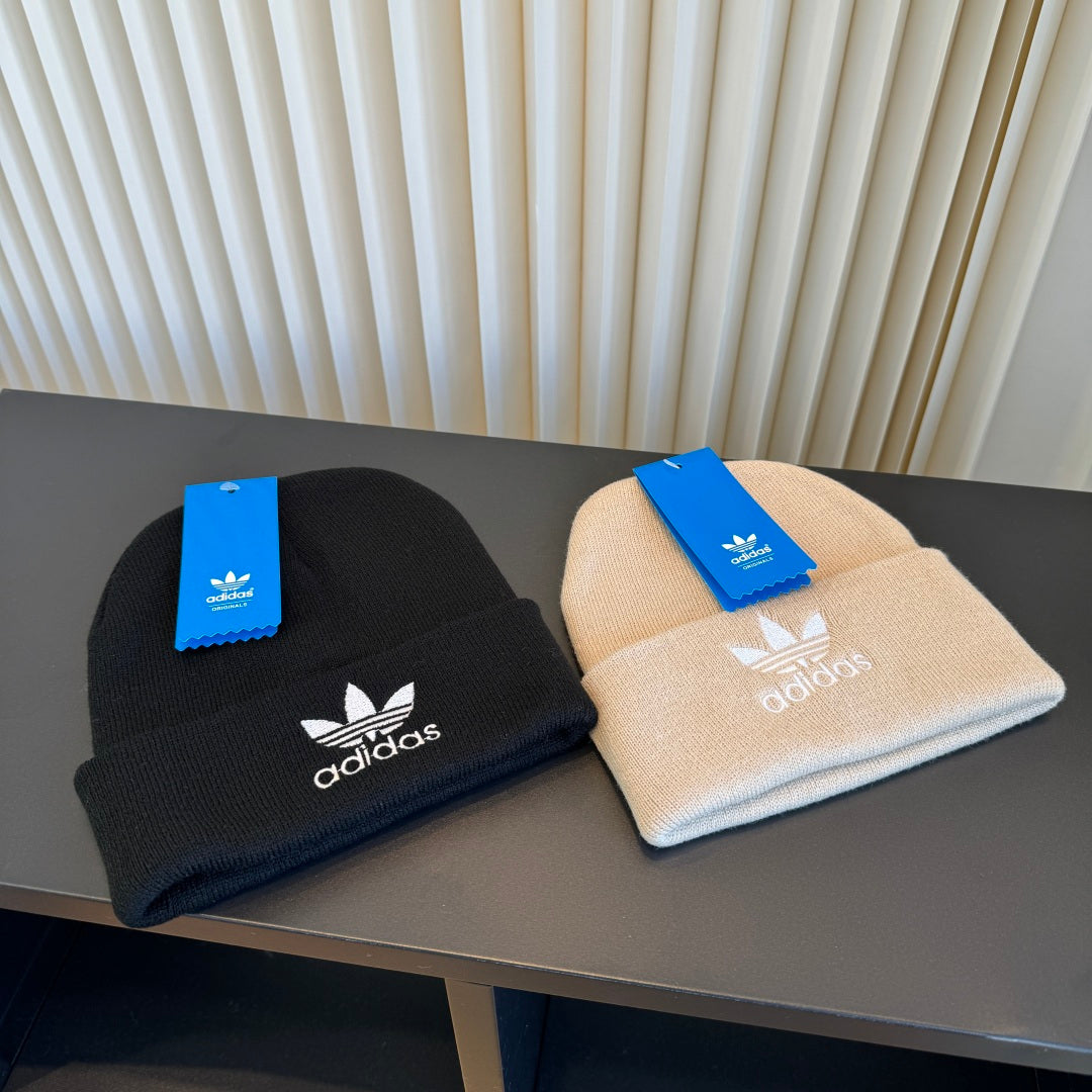 Adidas Beanie - image 9