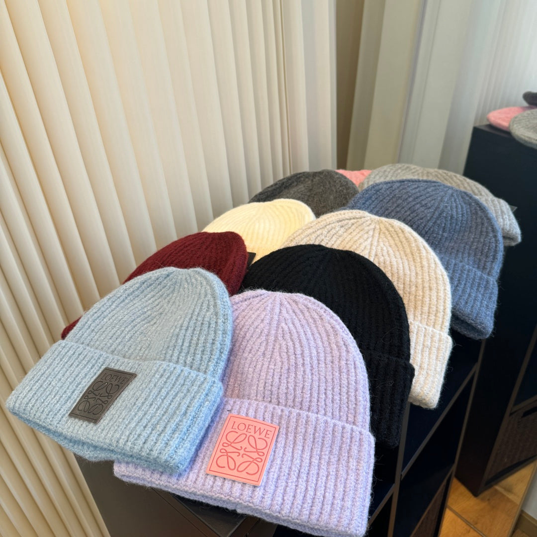 Loewe Beanie - image 9