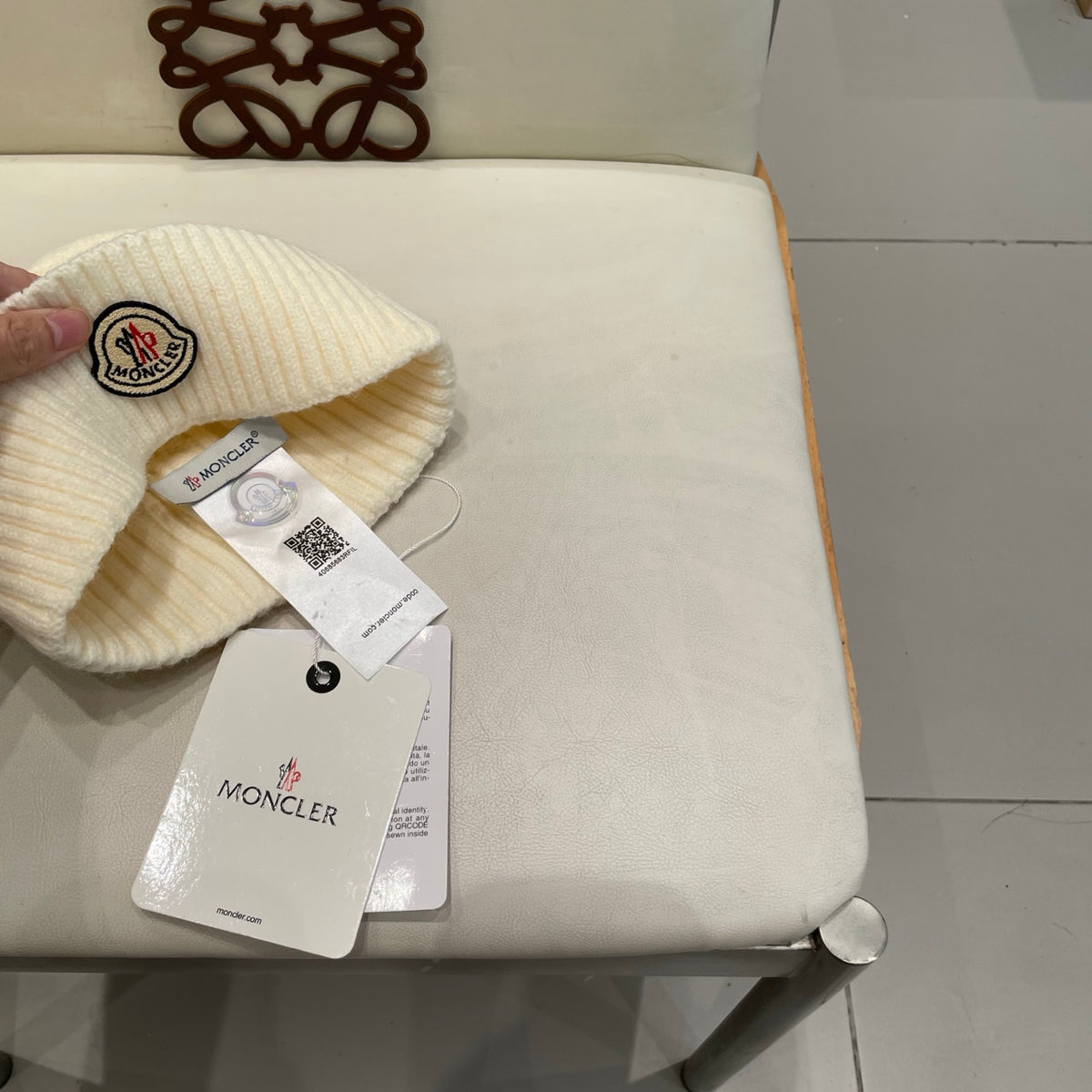 Louis Vuitton Wool Beret - image 9
