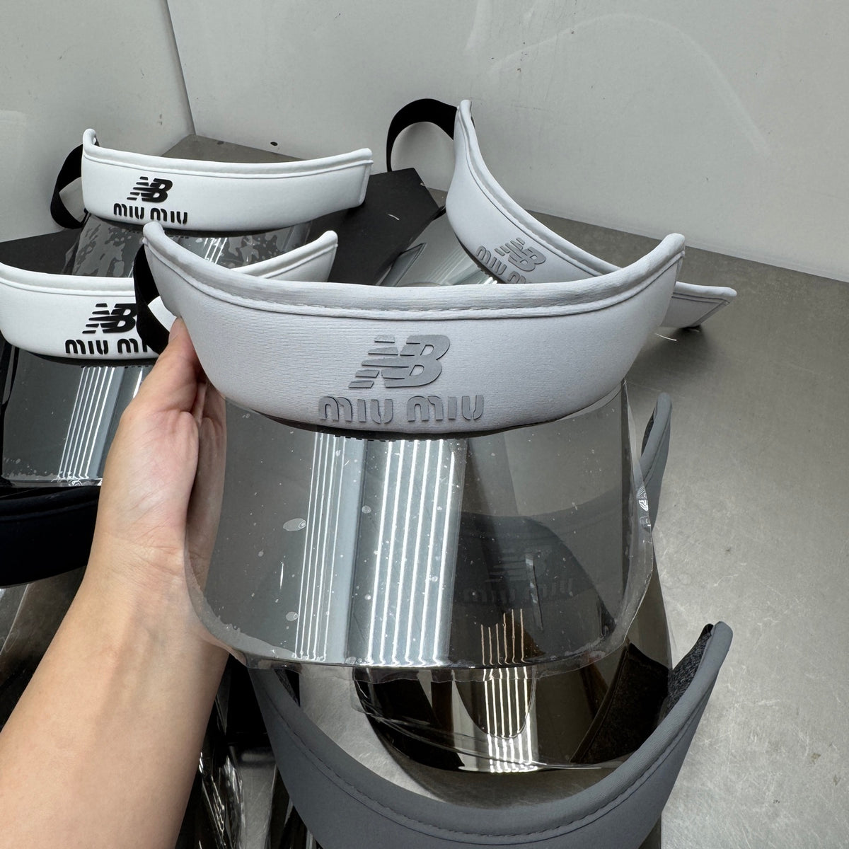 Visor - image 5