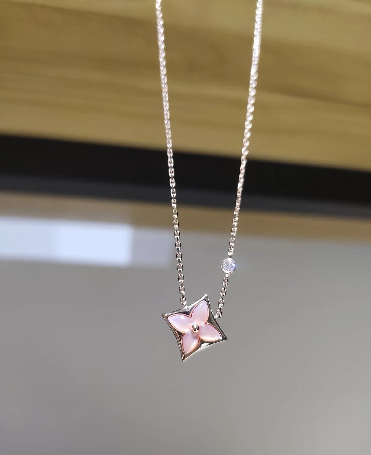Martin Graham pendant necklace in polished metal-tone – detail view