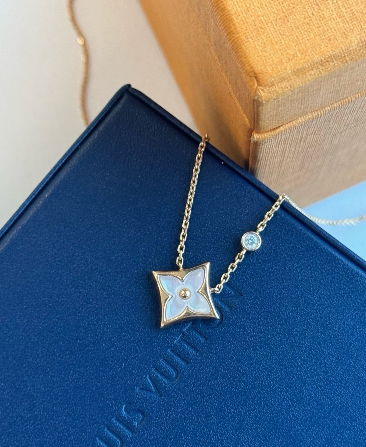 Martin Graham pendant necklace in polished metal-tone – main product view