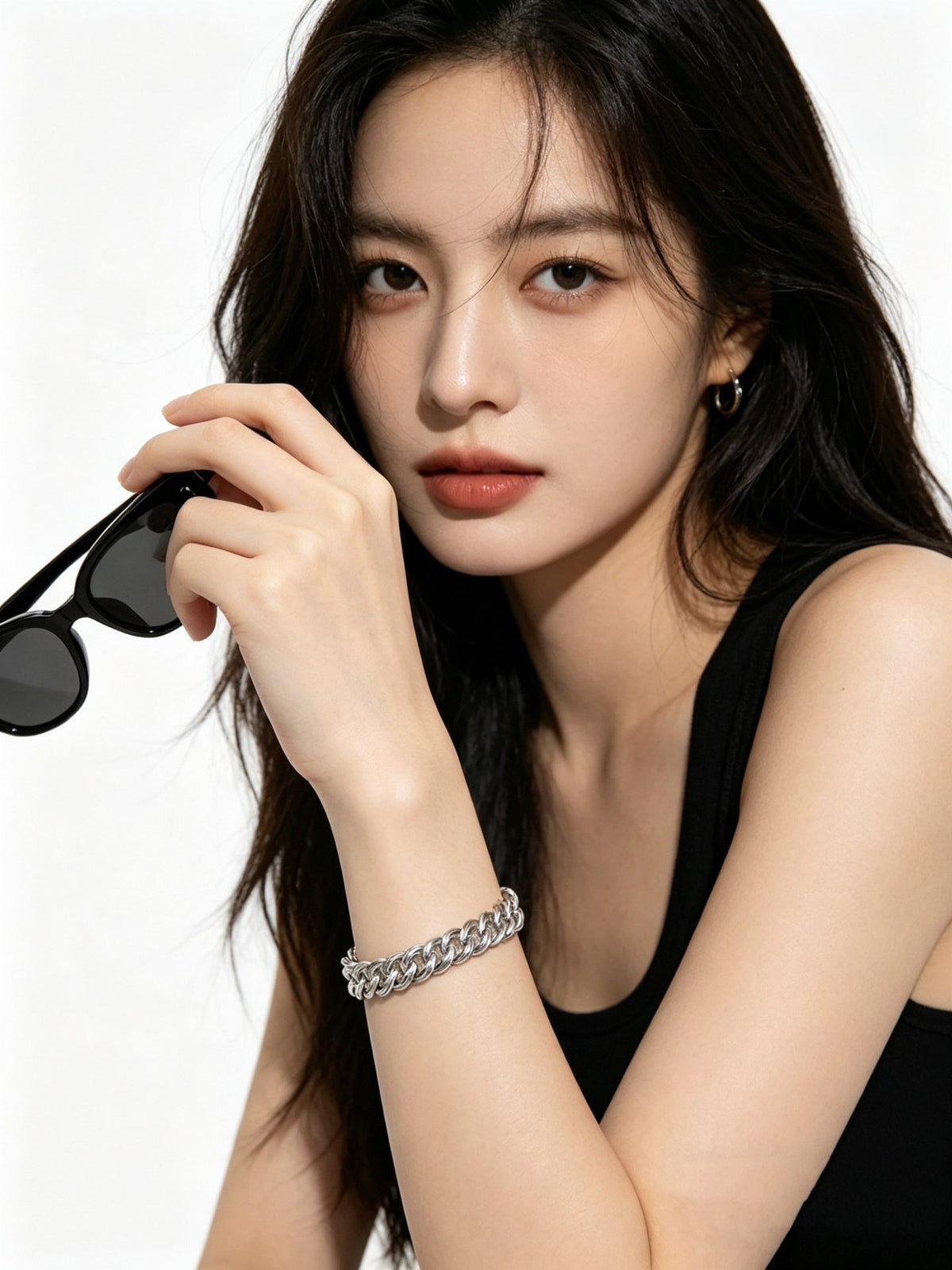 Martin Graham bracelet in polished metal-tone – detail view