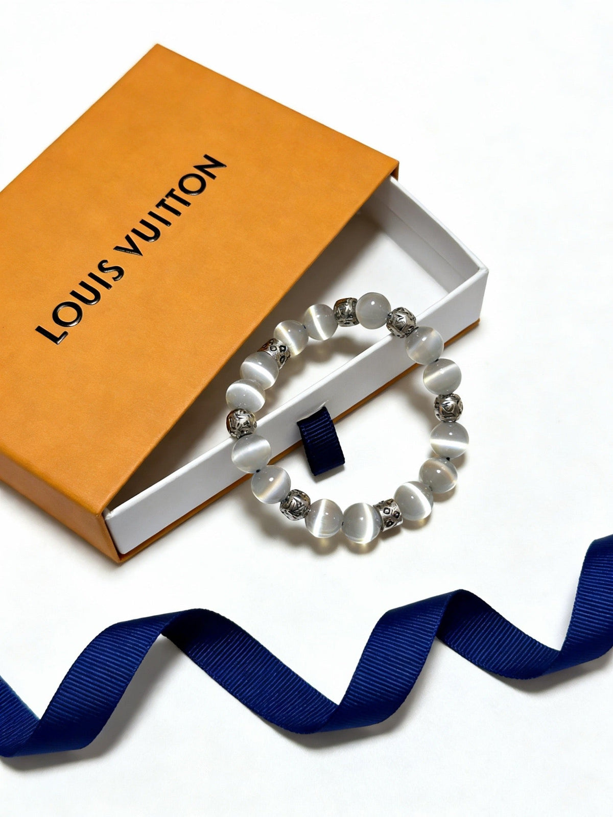 Martin Graham bracelet in polished metal-tone – styled product view