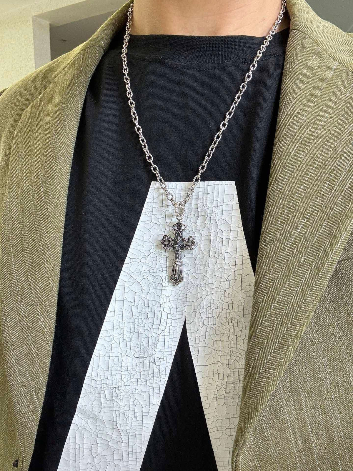 Martin Graham pendant necklace in polished metal-tone – detail view