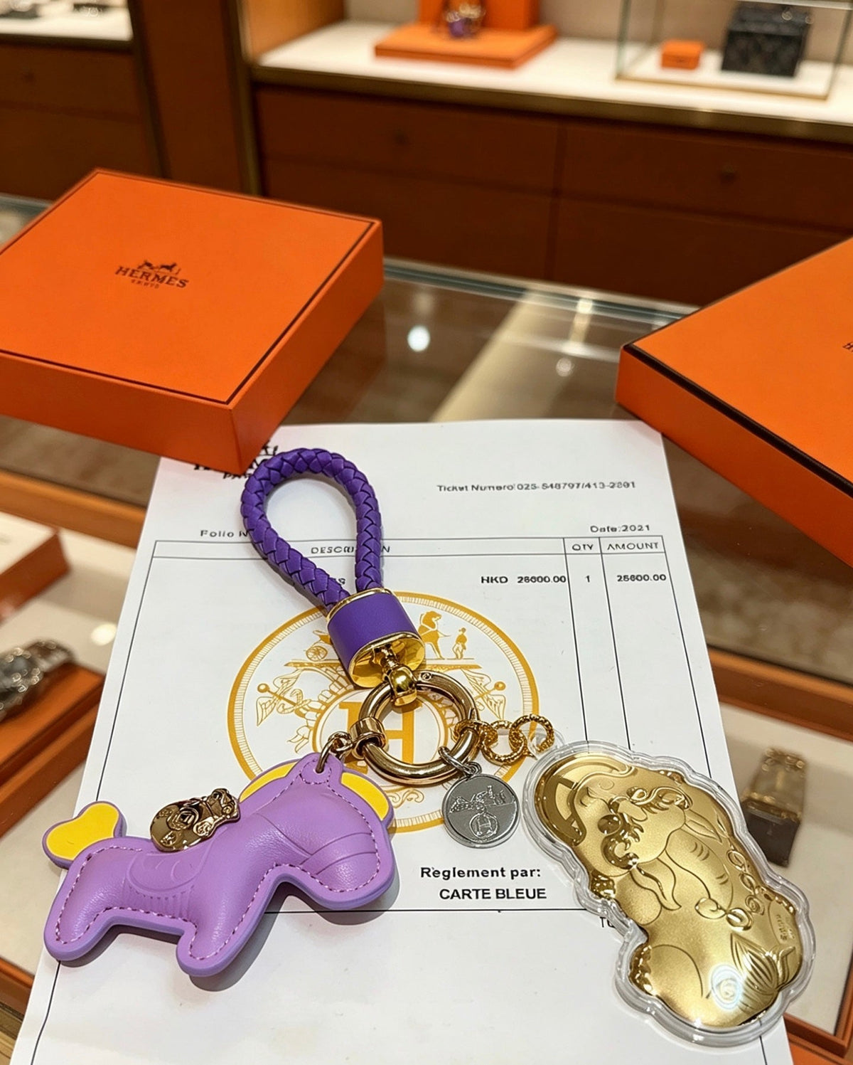 Martin Graham keychain in polished metal-tone – styled product view