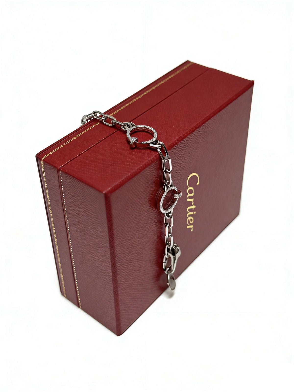 Martin Graham bracelet in polished metal-tone – close-up detail