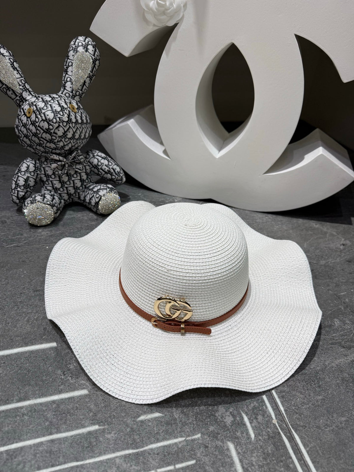 Gucci Woven Open Knit Hat - image 9