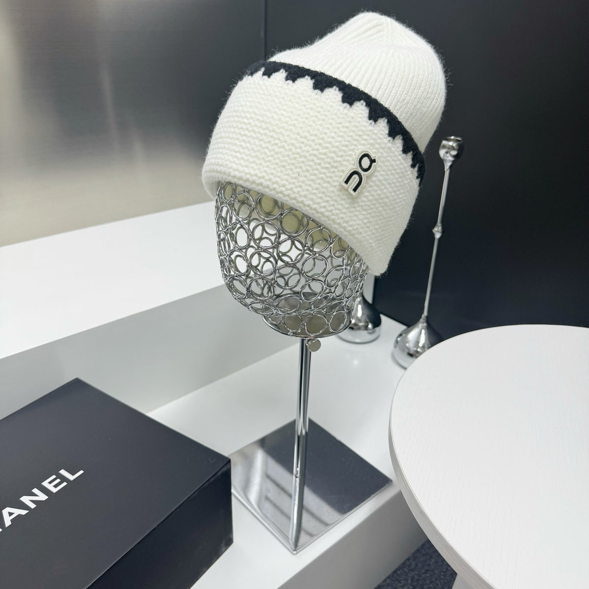 Beanie - image 9
