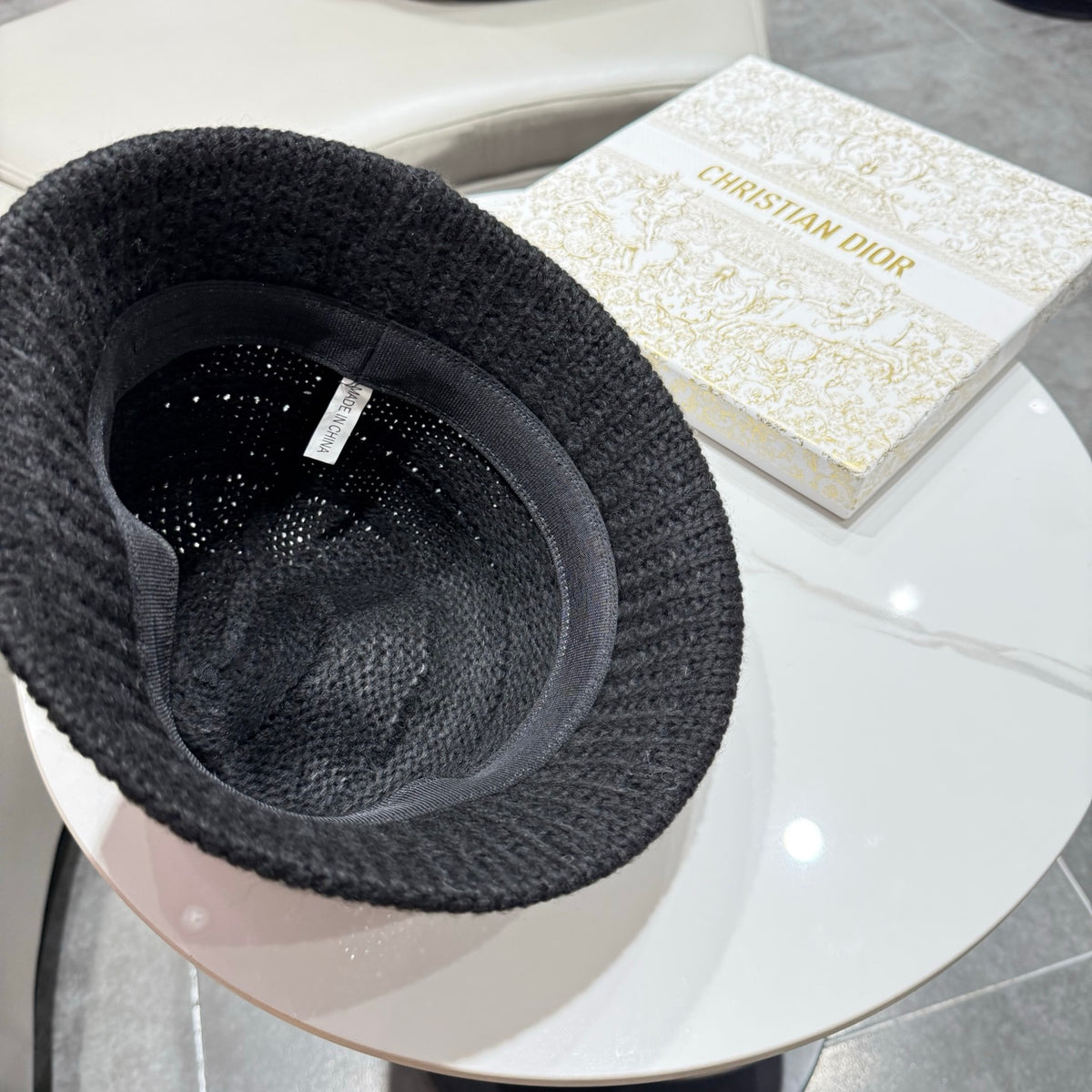 Louis Vuitton Knit Bucket Hat - image 9