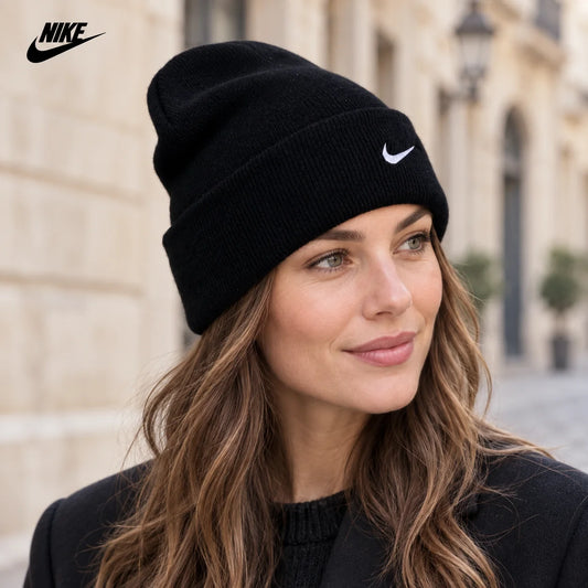 Beanie - image 1