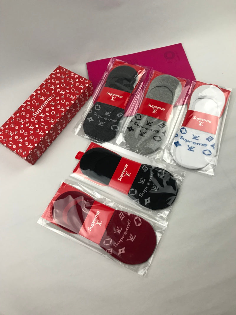 Louis Vuitton x Supreme Cotton Visible Cuff, Colour And Emblem Details No-Show Socks - 5-Pair Set