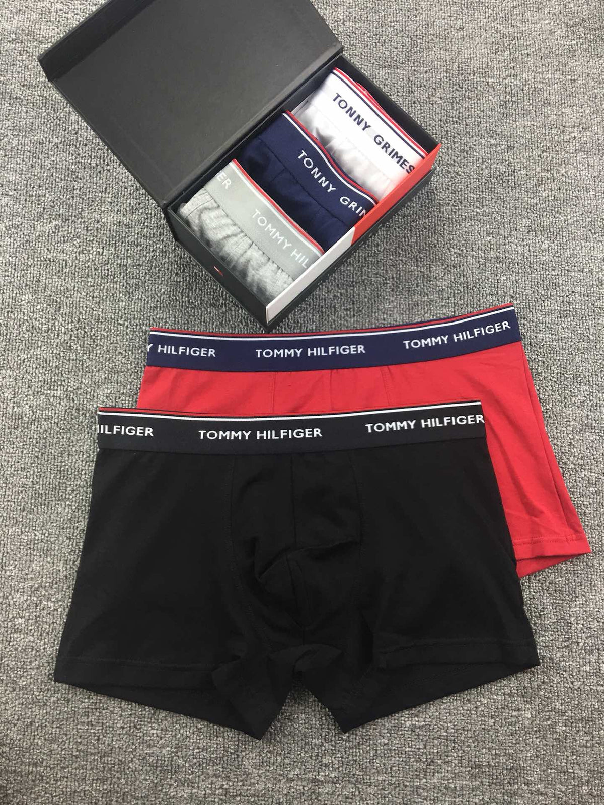 Tommy Hilfiger Odell Visible Colour, Waistband And Emblem Details Men's Boxer Briefs - 3-Piece Box