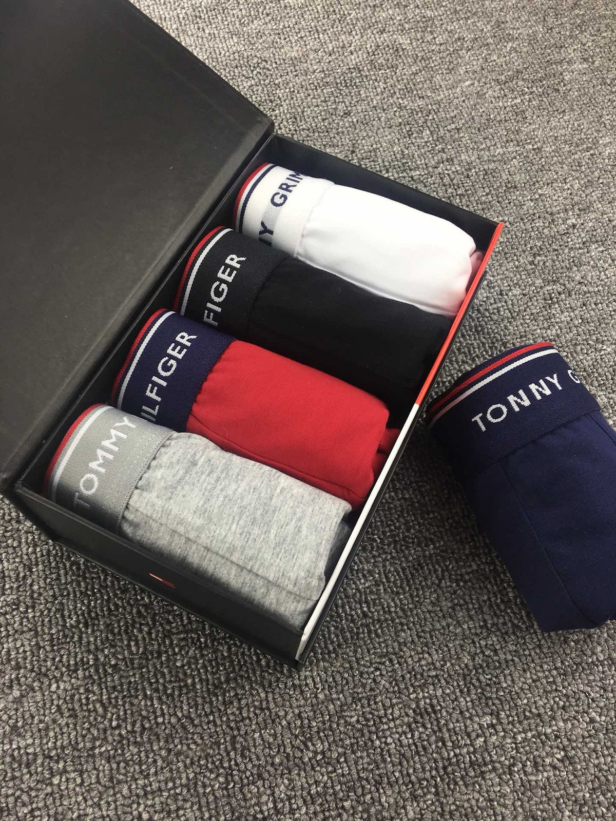 Tommy Hilfiger Men's Boxer Briefs - 3-Piece Box