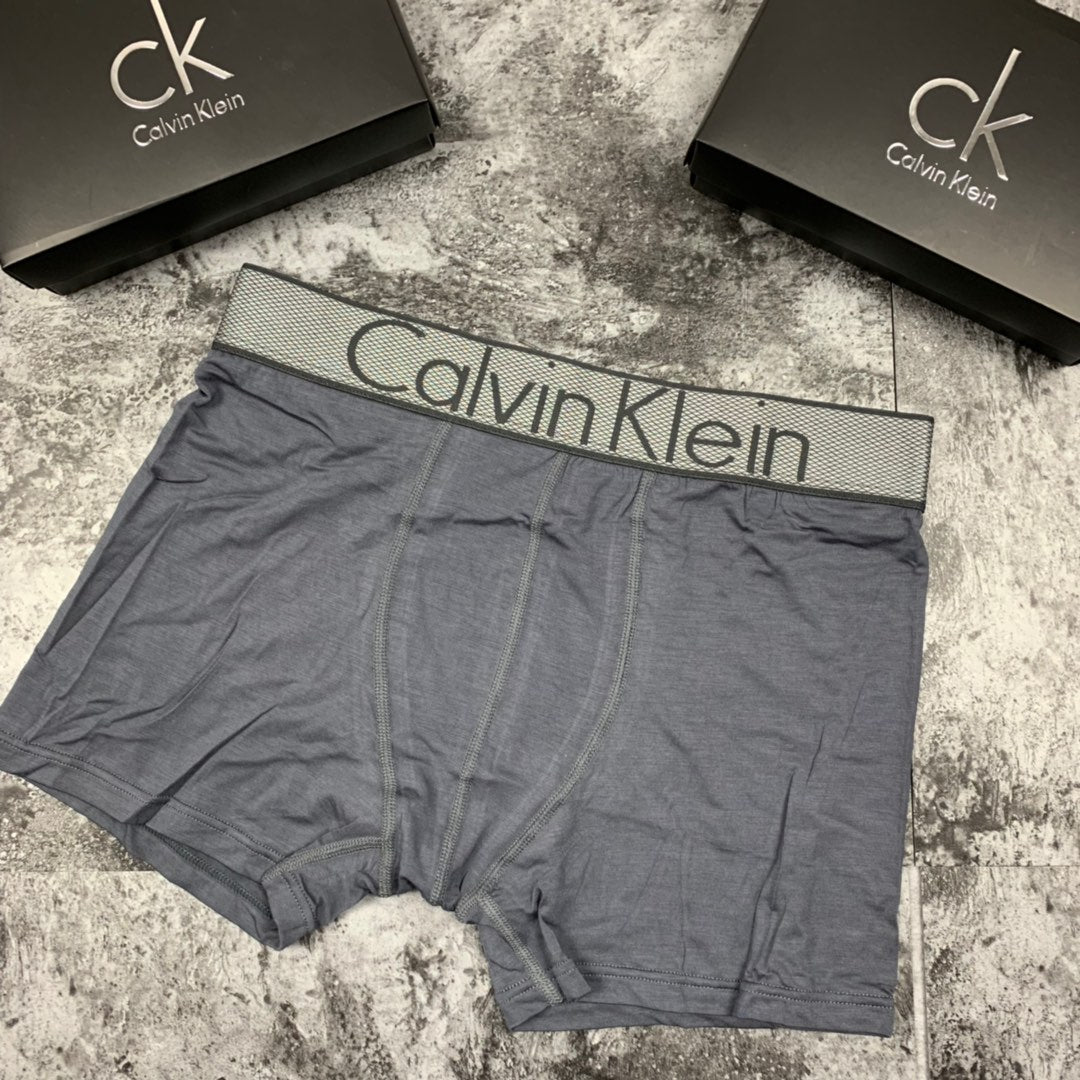 Calvin Klein Visible Waistband, Colour And Emblem Details Men's Boxer Briefs - 3-Piece Box