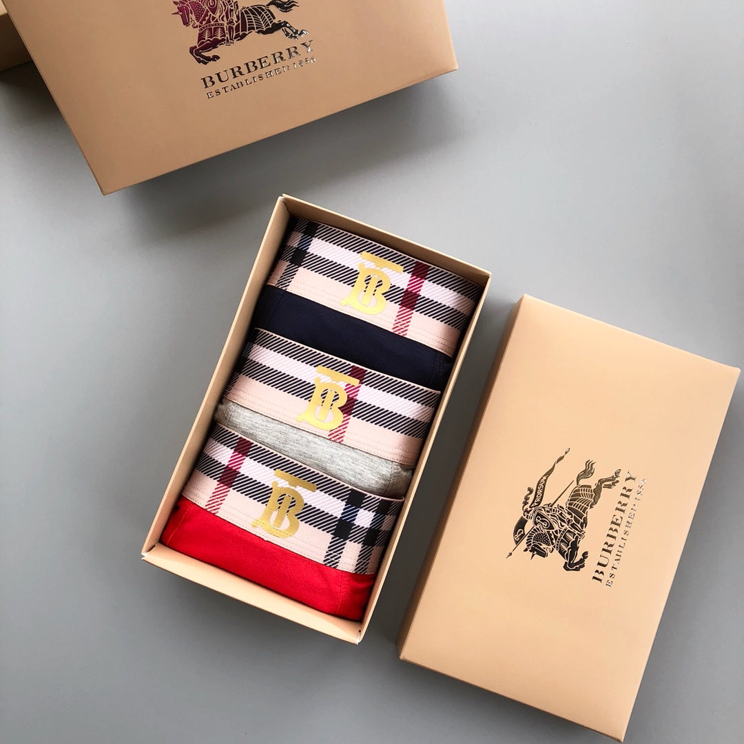 Burberry Visible Colour, Waistband And Emblem Details Men's Boxer Briefs - 3-Piece Box