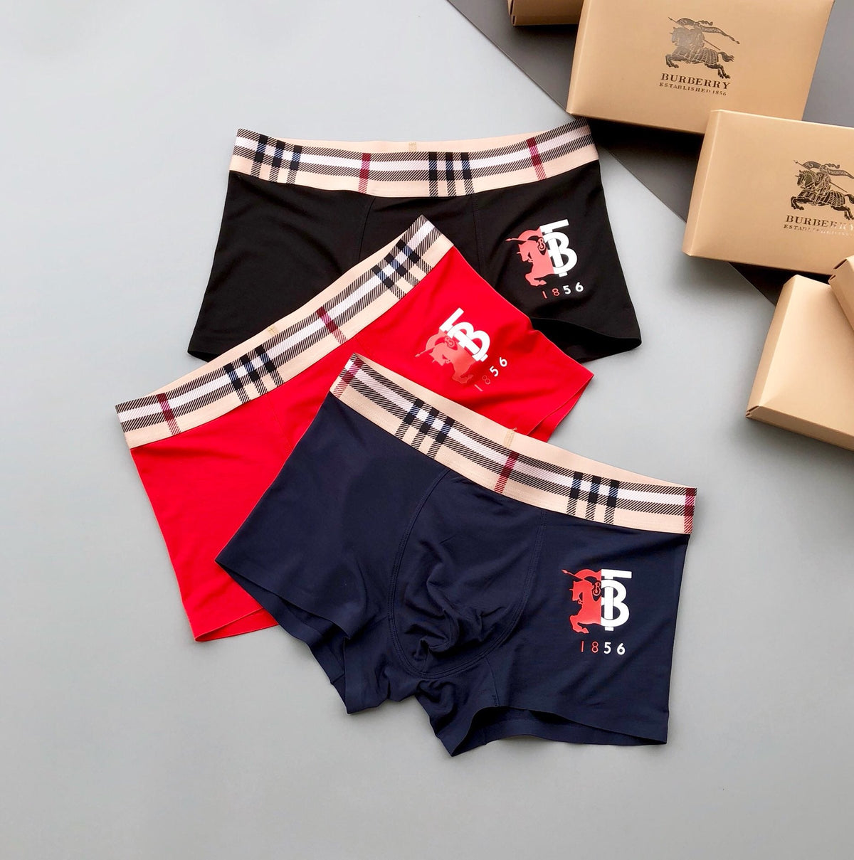 Burberry Visible Colour, Waistband And Emblem Details Men's Boxer Briefs - 3-Piece Box
