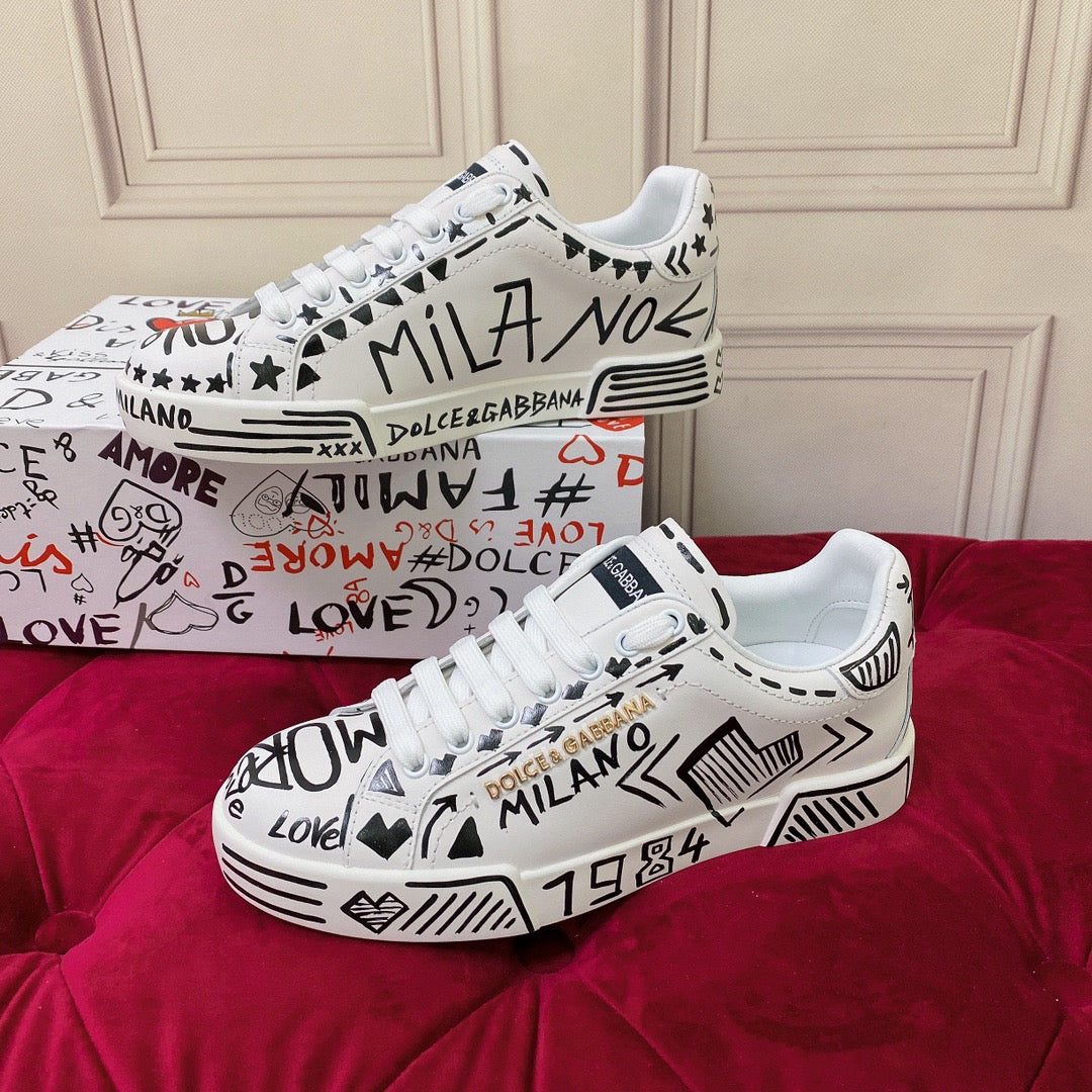 D*G  Premium Leather Casual Sneakers - Designer Unisex Shoes in 2 White Styles