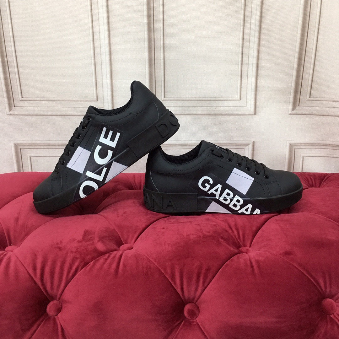 D*G  Premium Leather Casual Sneakers - Designer Unisex Shoes in 2 Colors
