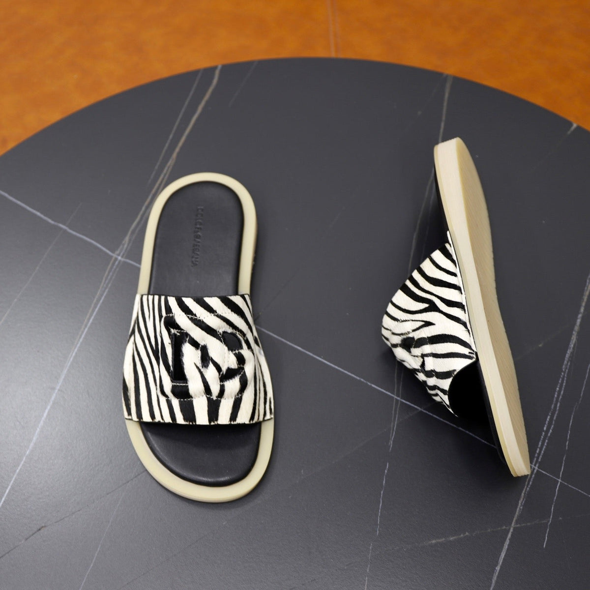 D*G Premium Leather Camouflage Slippers - Designer Men's Slides in 2 Patterns