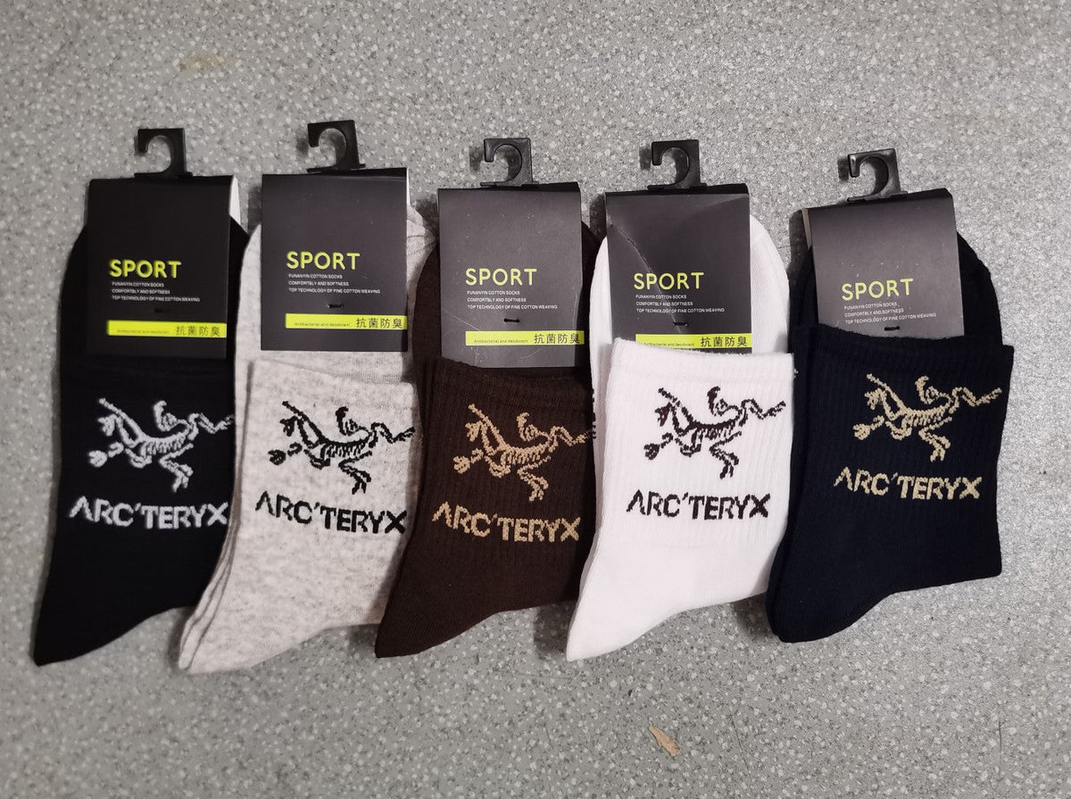 Unbranded Visible Branded Cuff Or Emblem Details Crew Socks - 5-Pair Set