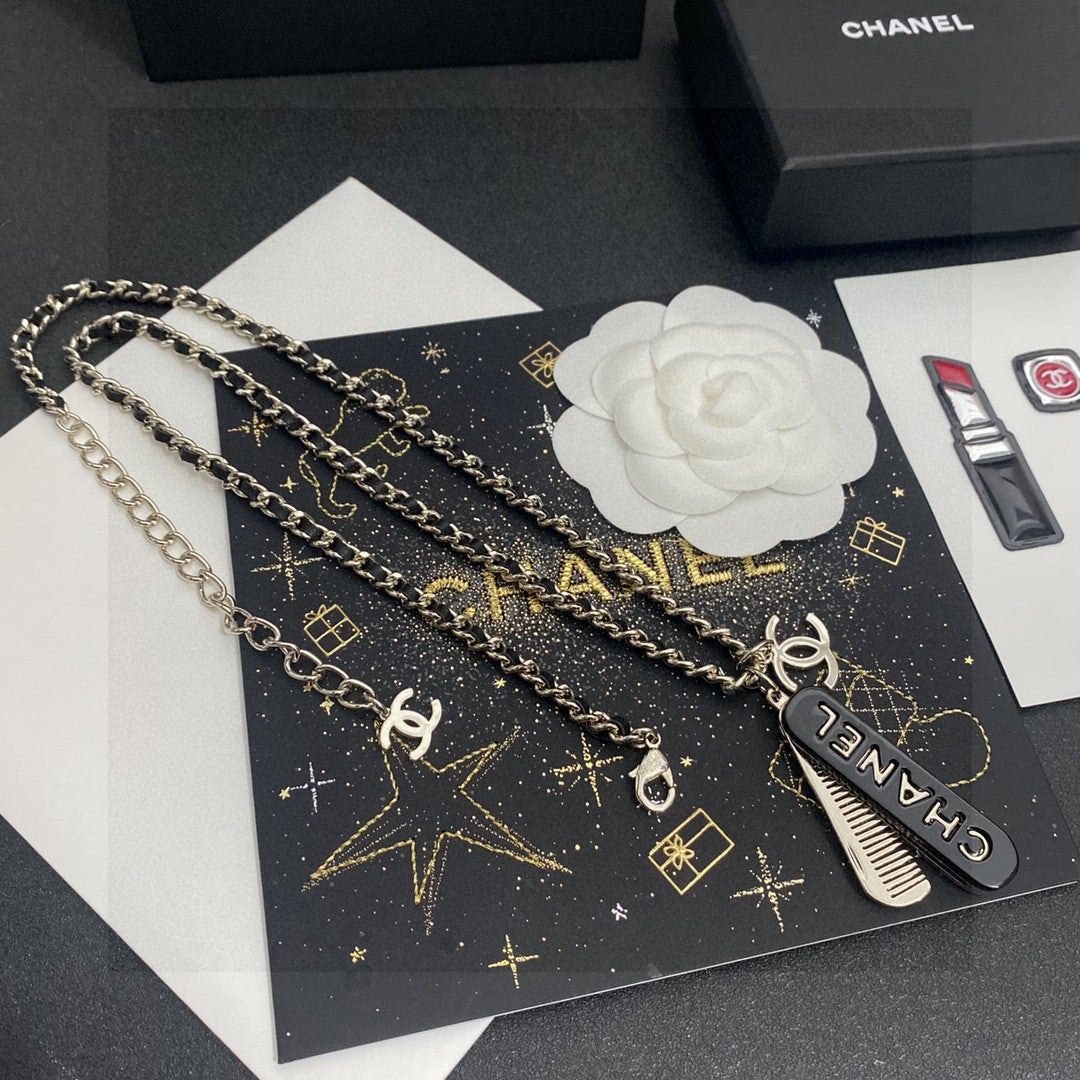 Martin Graham pendant necklace in polished metal-tone – main product view