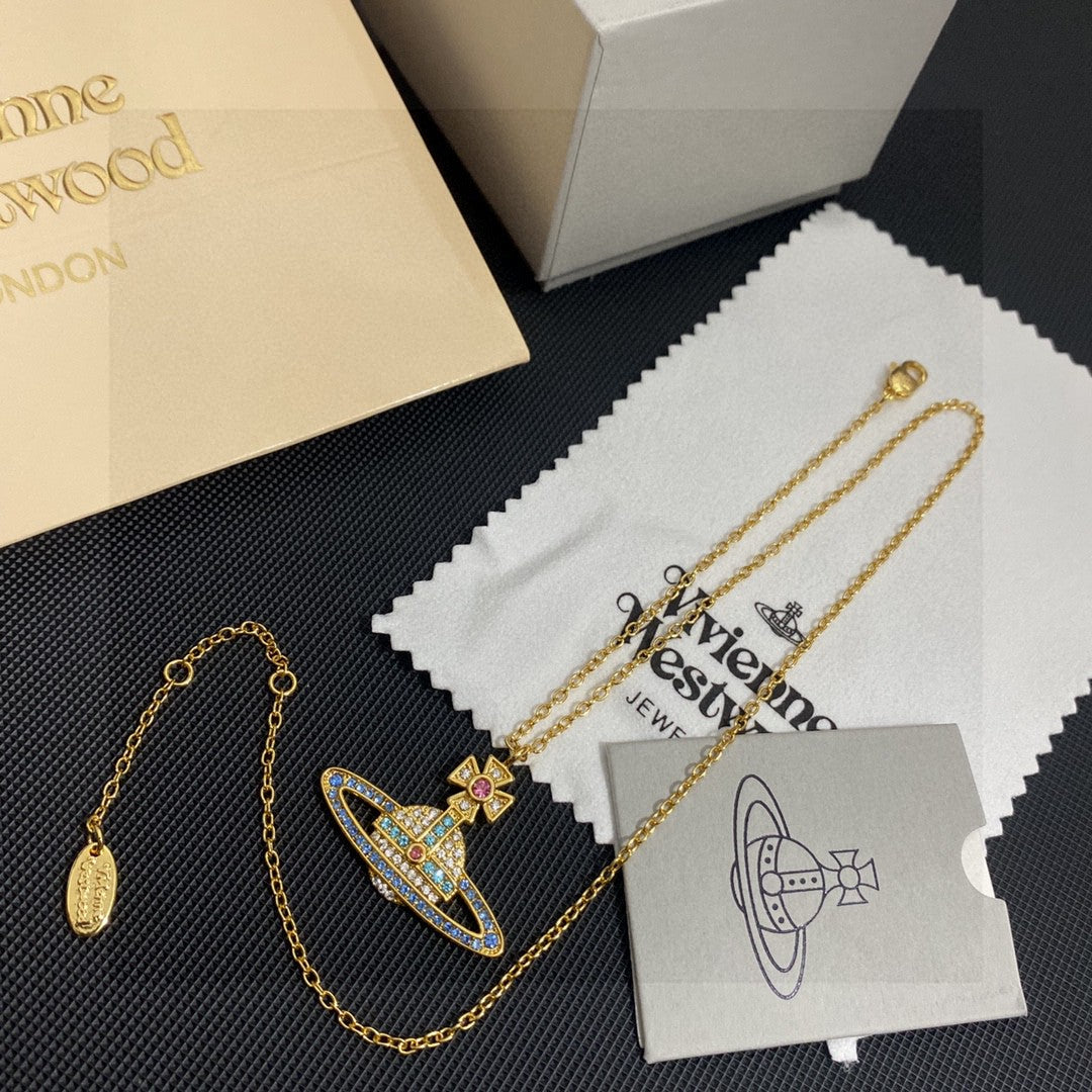 Martin Graham pendant necklace in polished metal-tone – front product view