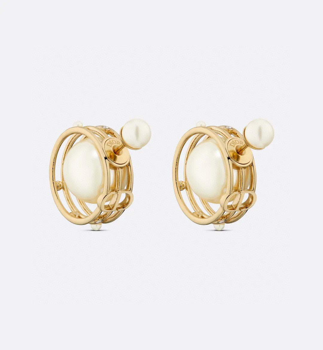 Martin Graham earrings in polished metal-tone – detail view