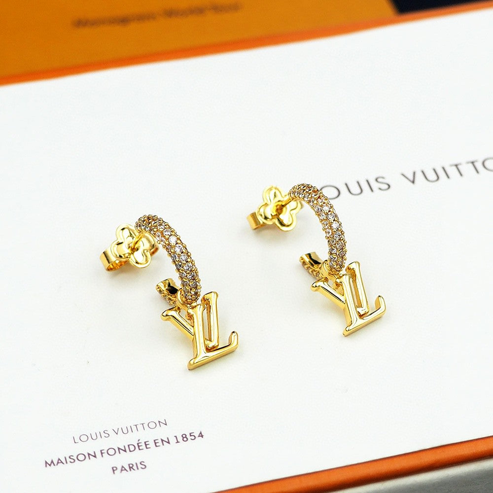 Martin Graham earrings in polished metal-tone – side detail
