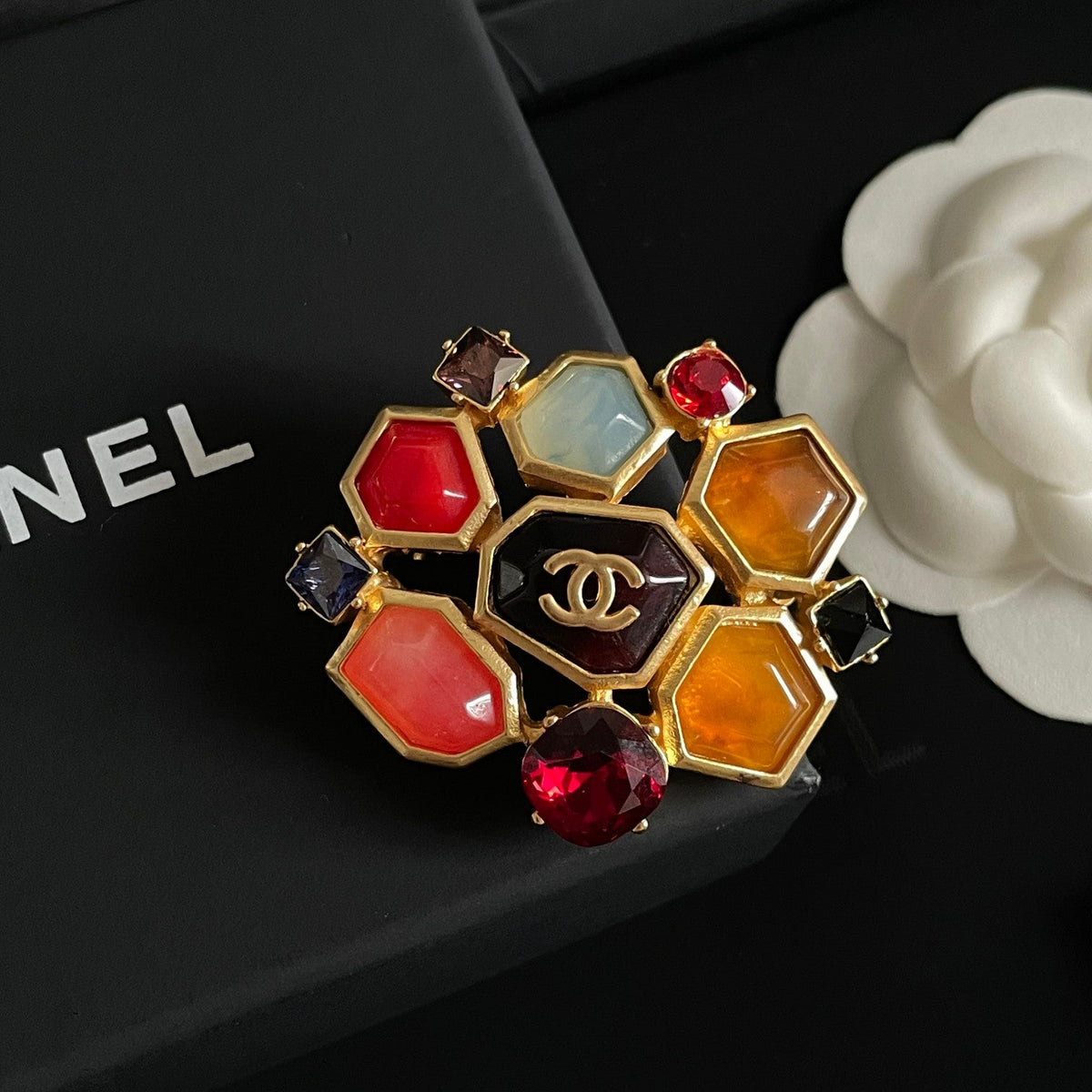 Martin Graham brooch in polished metal-tone – front product view