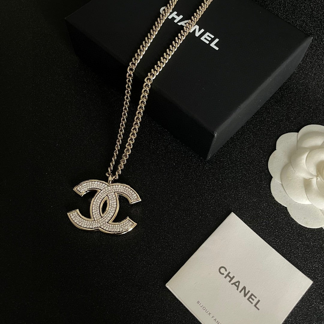 Martin Graham pendant necklace in polished metal-tone – main product view