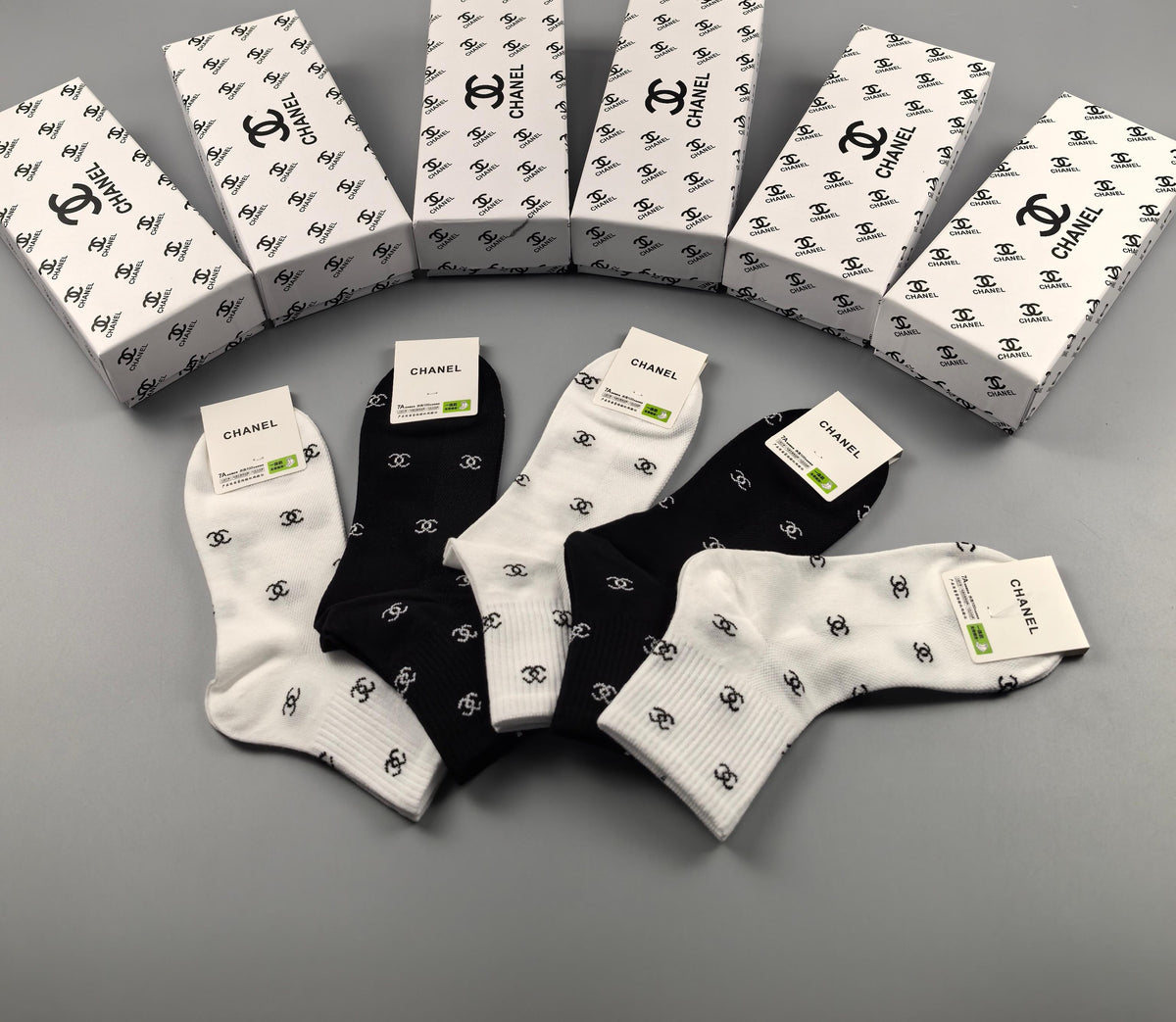 Chanel Monochrome Ankle Ankle Socks 5-Pair Box Collection