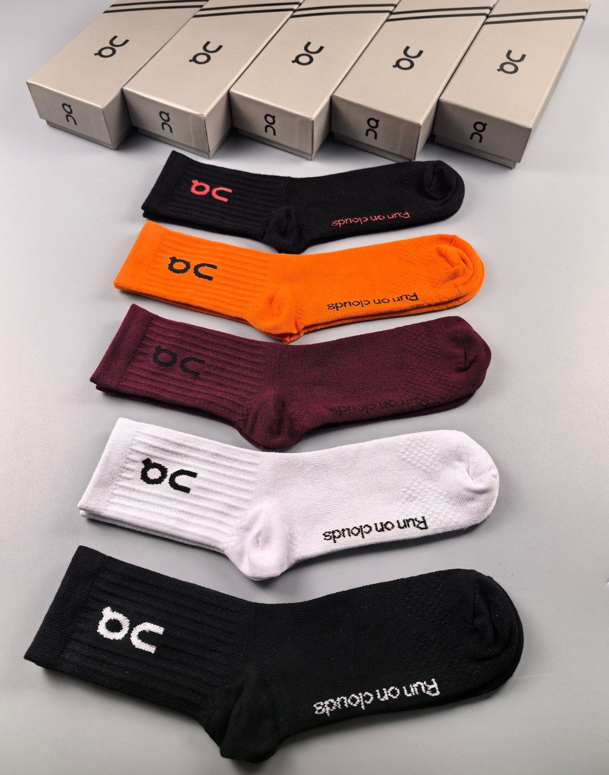 On Cotton Visible Cuff, Colour And Emblem Details Crew Socks - 5-Pair Set