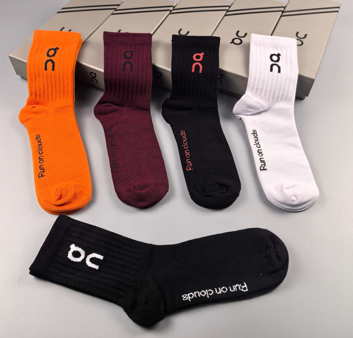 On Cotton Visible Cuff, Colour And Emblem Details Crew Socks - 5-Pair Set