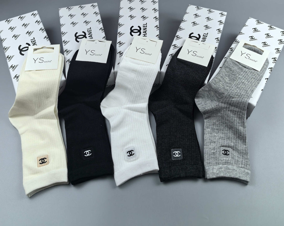 Chanel Neutral Ankle Ankle Socks 5-Pair Box Collection Essentials