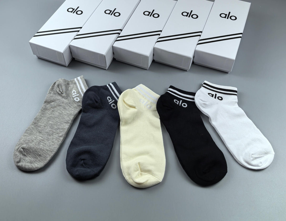 Alo Cotton Crew Socks
