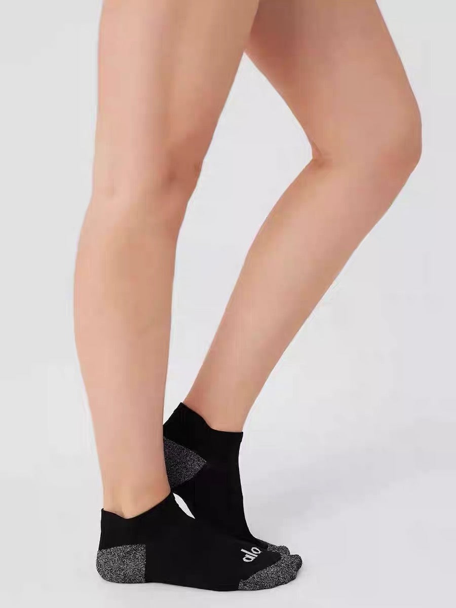 Alo Cotton Crew Socks
