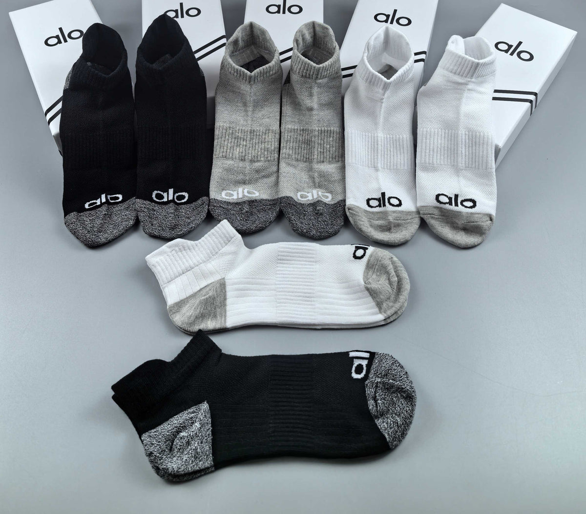 Alo Cotton Crew Socks