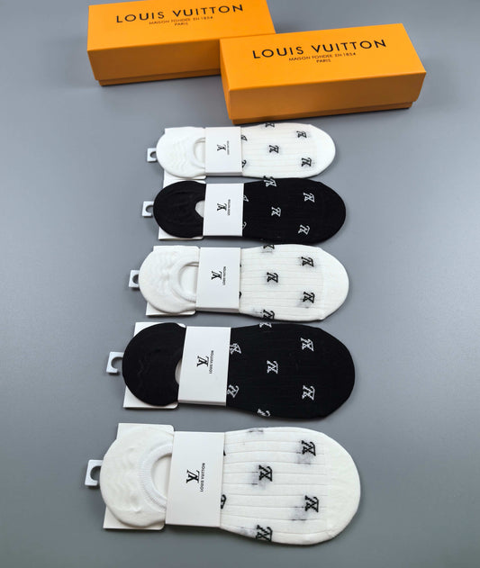 Louis Vuitton Short Socks - 5-Pair Box