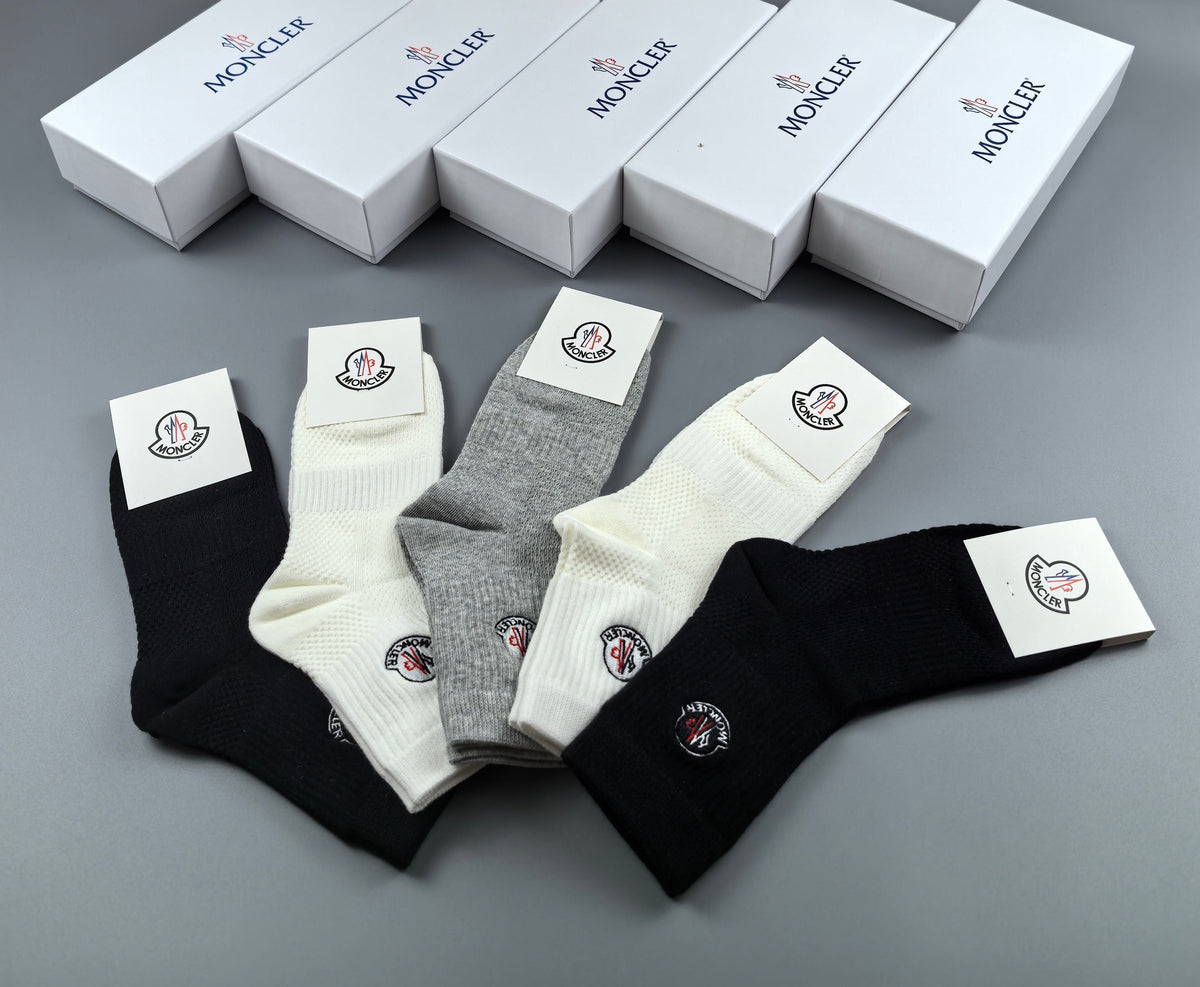 Moncler Small Round Emblems Ankle Socks - 5-Pair Set