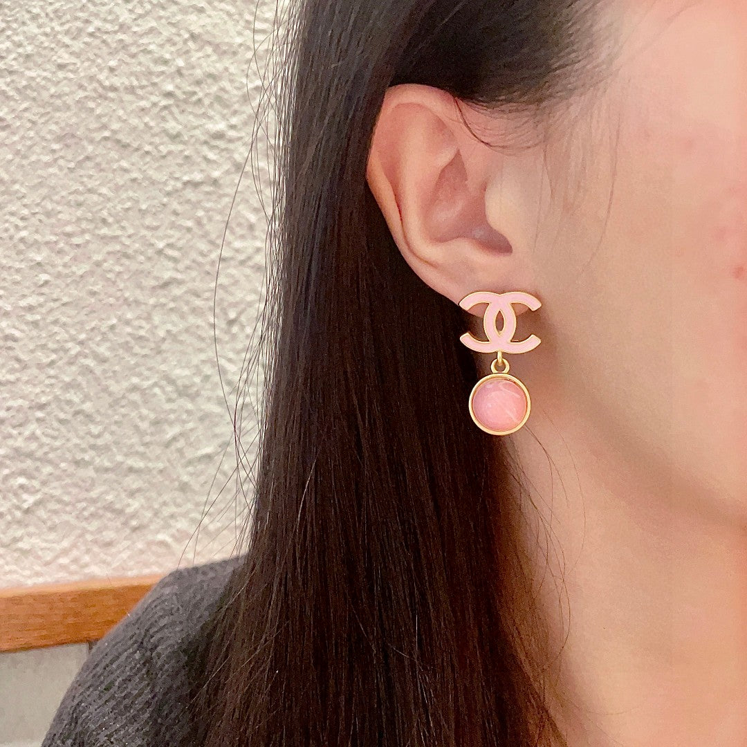 Martin Graham earrings in polished metal-tone – detail view