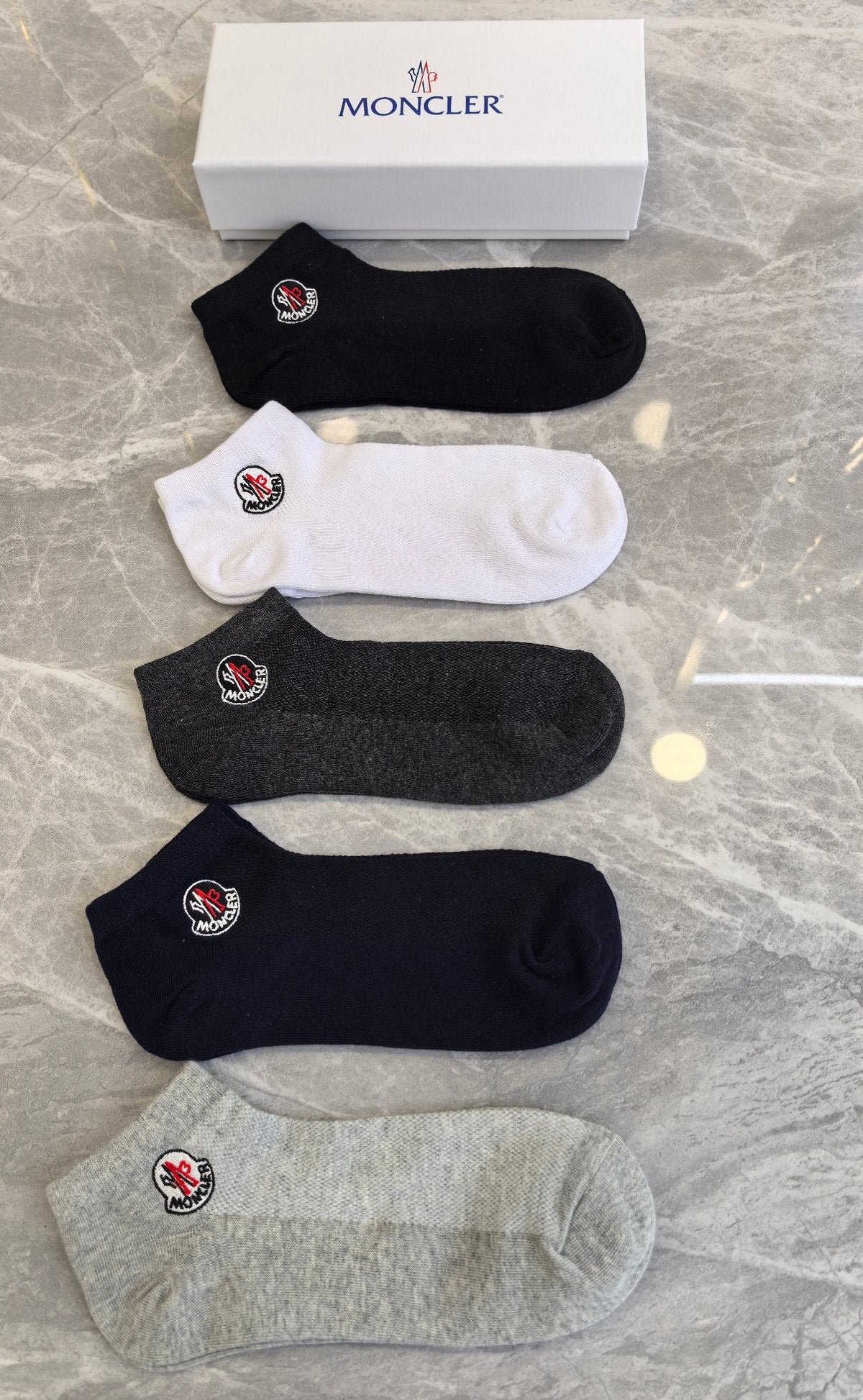 Moncler Small Round Emblems Ankle Socks - 5-Pair Set