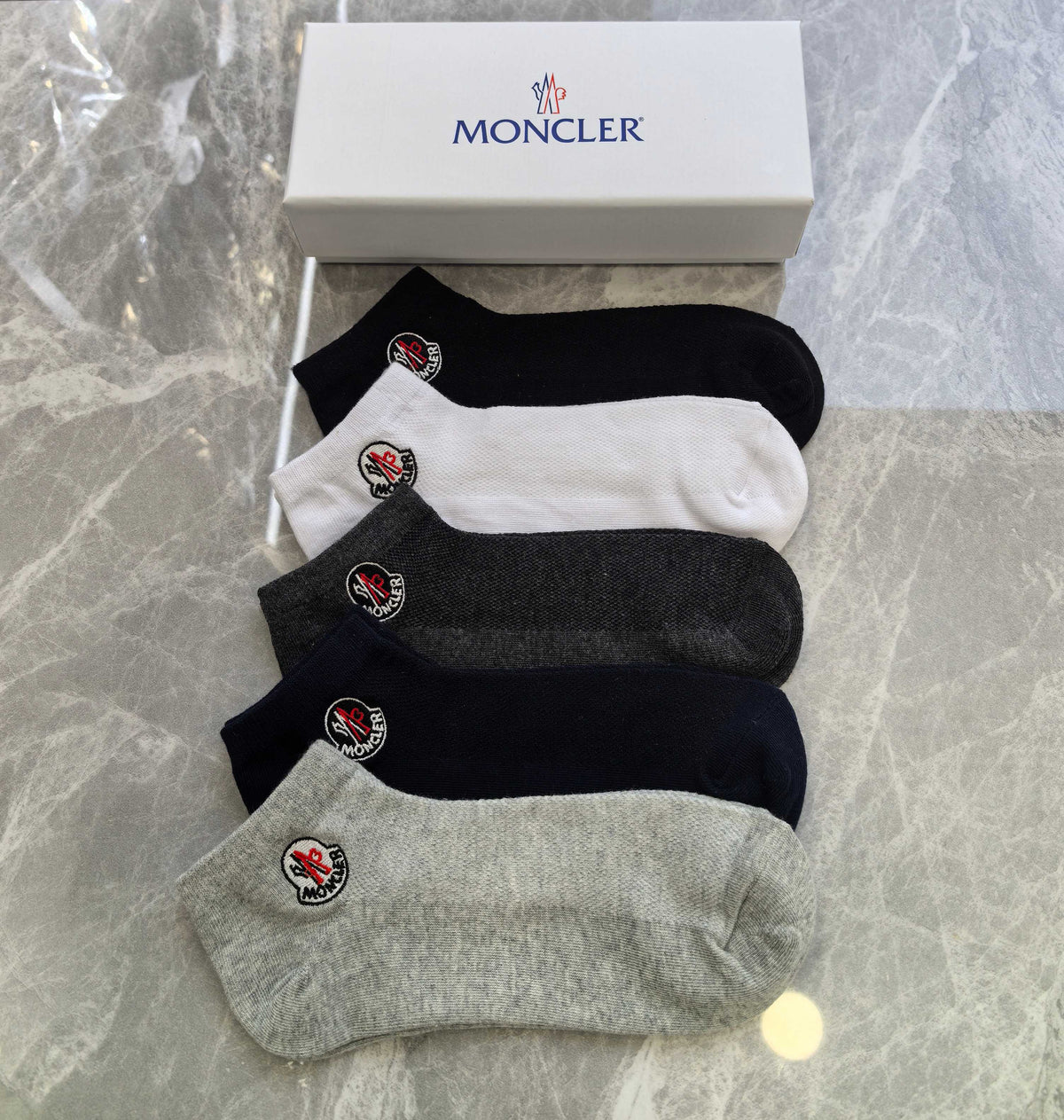 Moncler Small Round Emblems Ankle Socks - 5-Pair Set